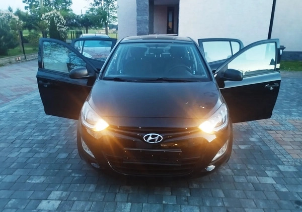 Hyundai i20 cena 21900 przebieg: 112000, rok produkcji 2012 z Lubliniec małe 92